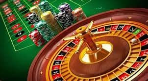 Adults reviewing bet2222 Live Casino with responsible gaming reminders